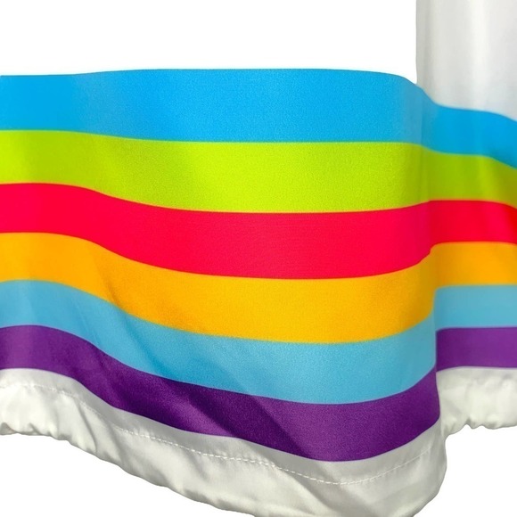 Disney Parks Magic Kingdom Fantasyland Hooded Windbreaker Jacket NWT XS - Picture 8 of 14